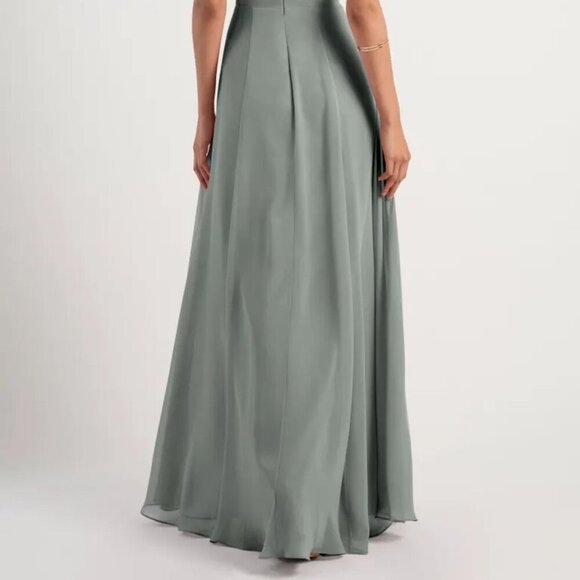 NEW Jenny Yoo Bryce Chiffon Backless Maxi Dress in Moss - Picture 6 of 9